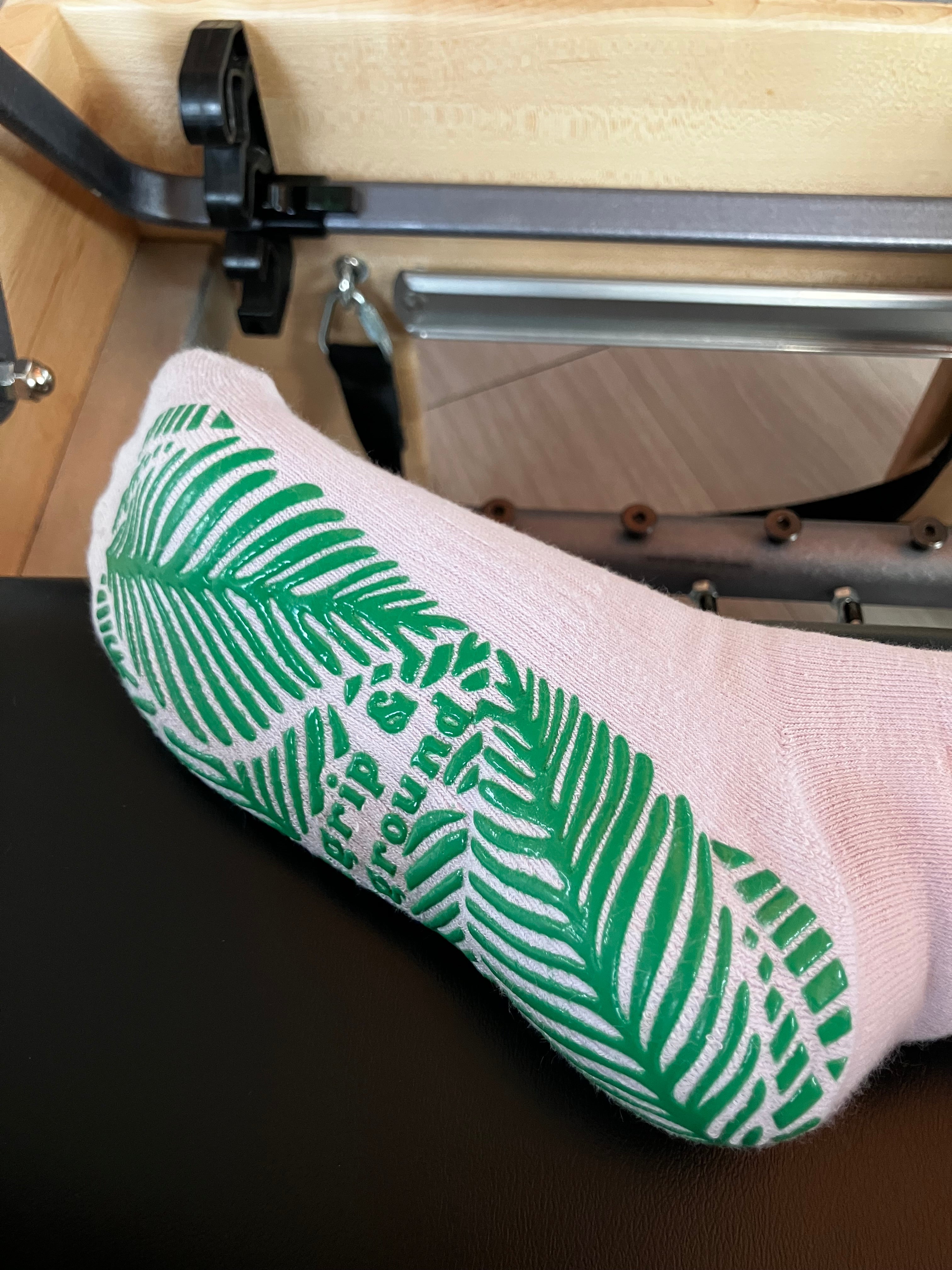 Fernscape Luxe Organic Cotton Pilates Grip Socks In Barely-There Lilac